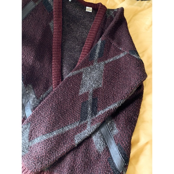 Vintage cardigan with leather - Picture 5 of 9